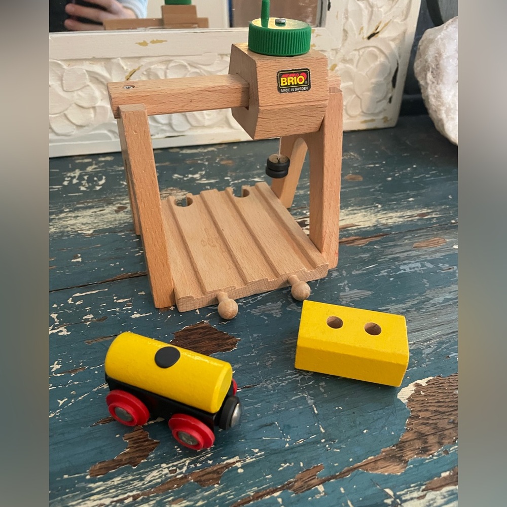 Brio magnetic crane